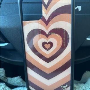 Wildflowers Heart Pattern Phone Case - Brown and Cream